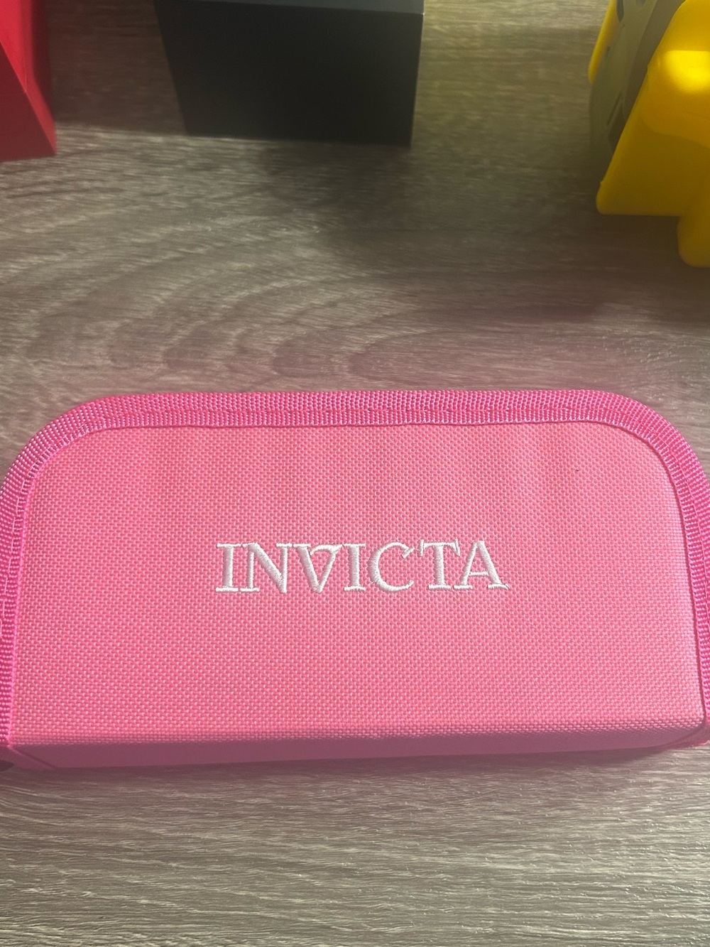 Invicta Travel Watch Repair Tool Kit. Pink/White (ITK-008)